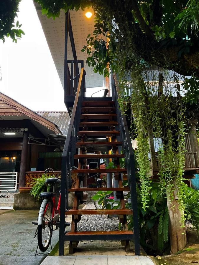 kwanlah homestay Mae Chaem Bagian luar foto